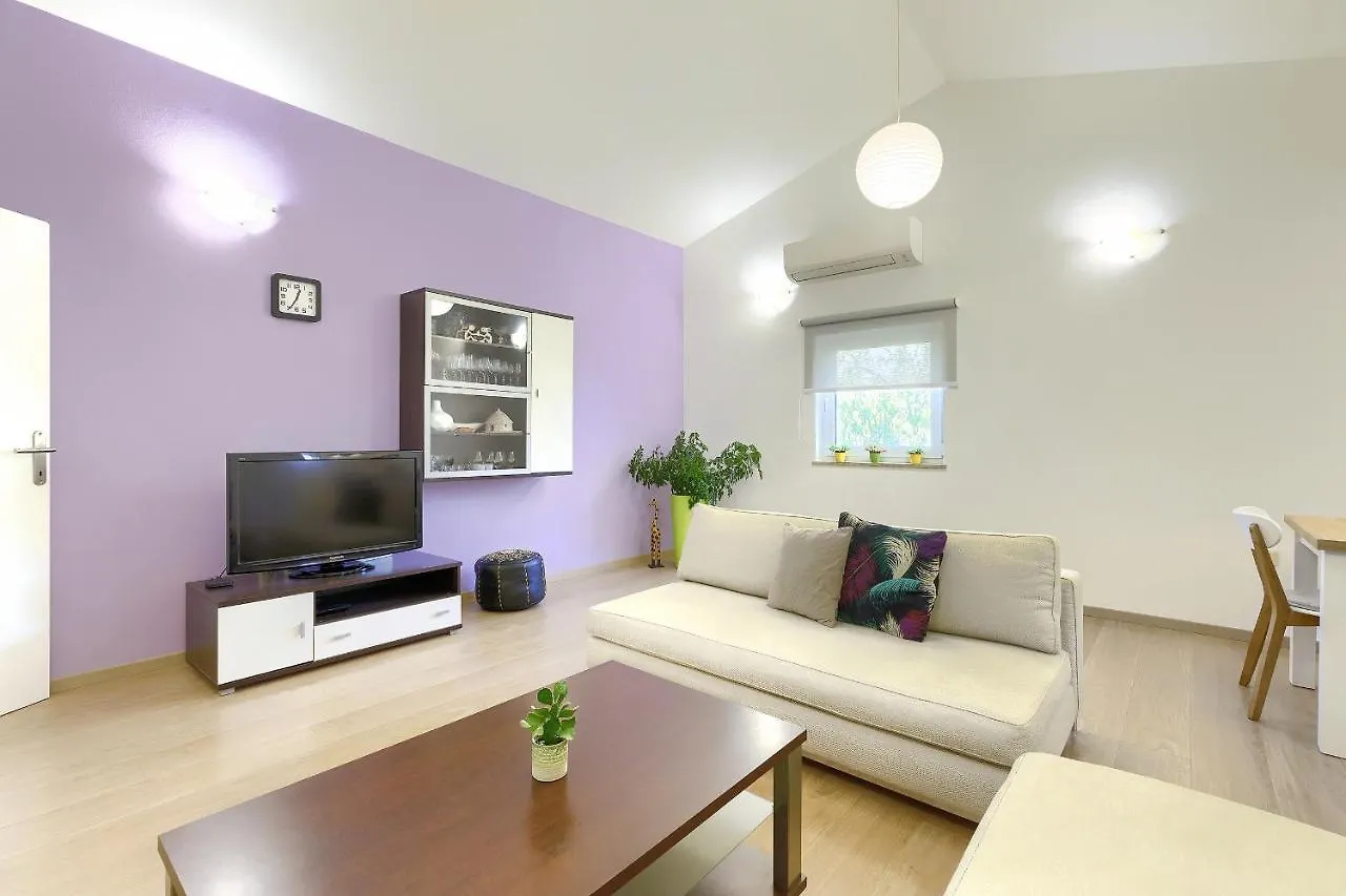 Appartement Homestay Pula