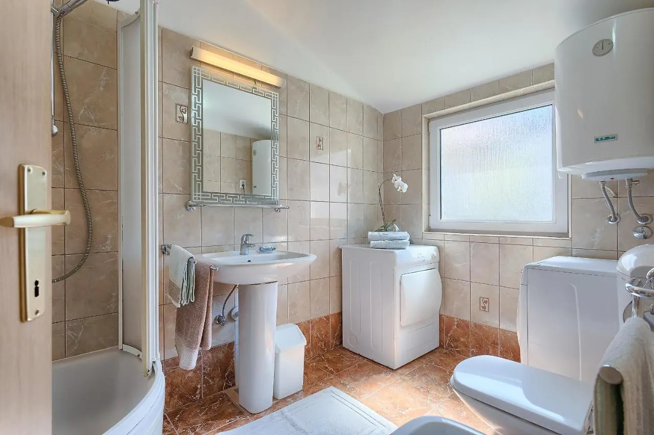 Appartement Homestay Pula